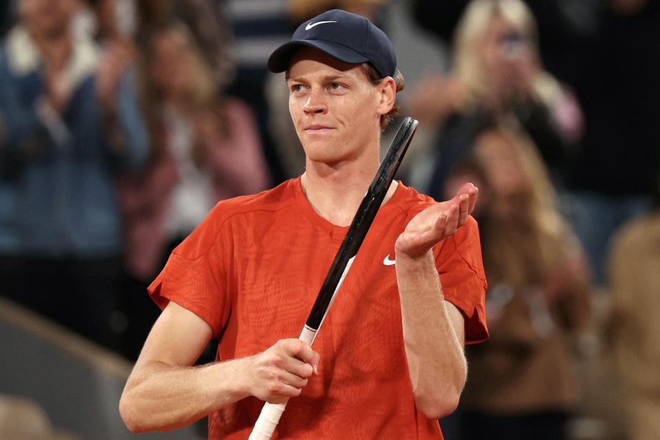 足球比赛中 足球比赛中