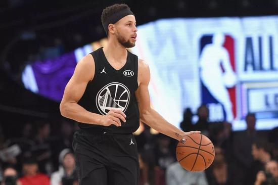 热身赛里“王”多的是 前巴萨教练能方昊锻炼成于大宝吗.