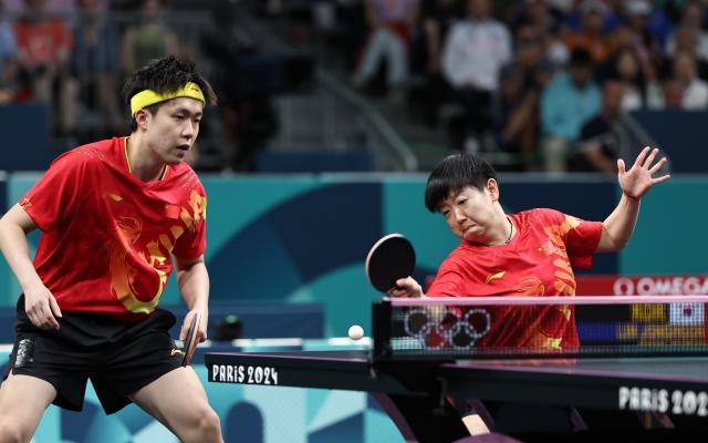 一些志愿者 一些志愿者