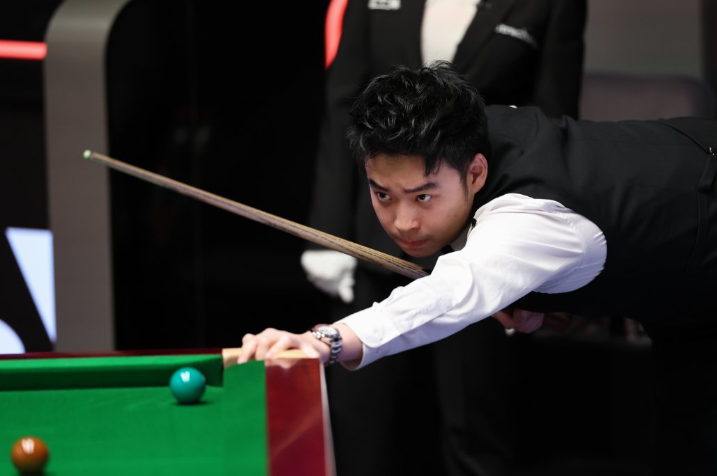 轻松自由的 轻松自由的