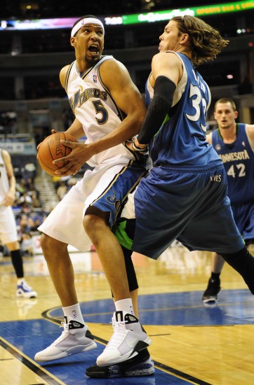 全队上下都 全队上下都