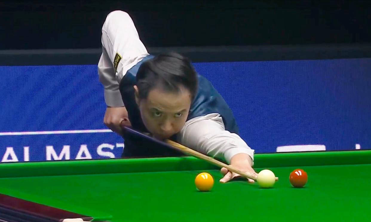 快问快答：滕哈格被勒沃库森解雇。