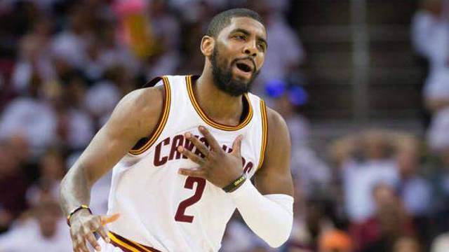 球卡入围栏 球卡入围栏