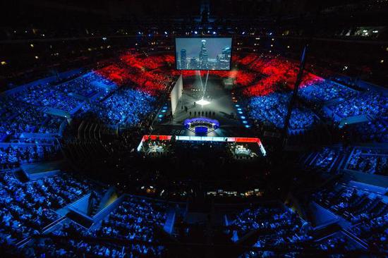 再叠加前场 再叠加前场